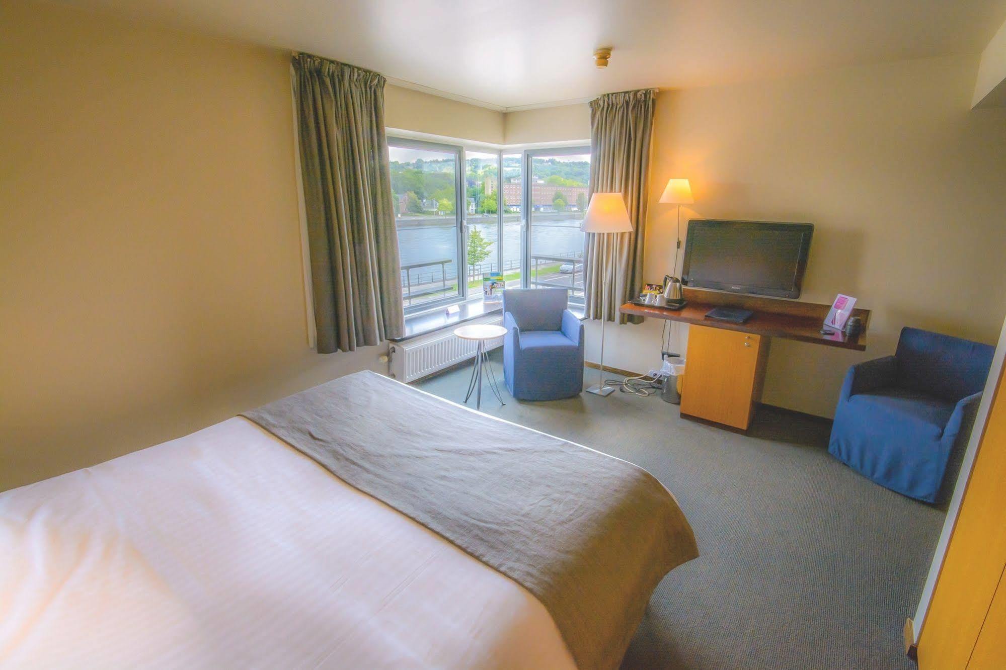 Hotel Sirius Huy Zewnętrze zdjęcie