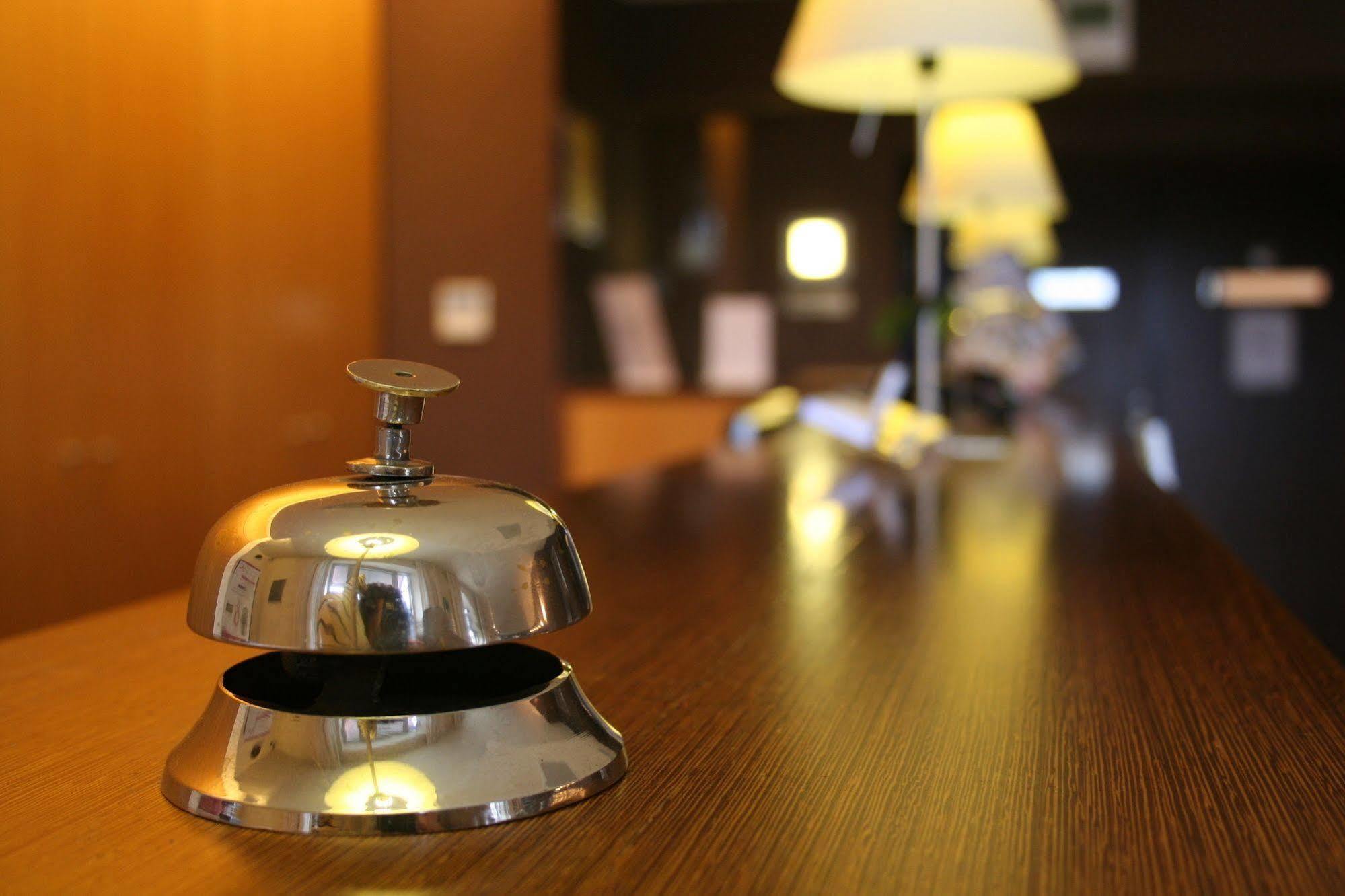 Hotel Sirius Huy Zewnętrze zdjęcie