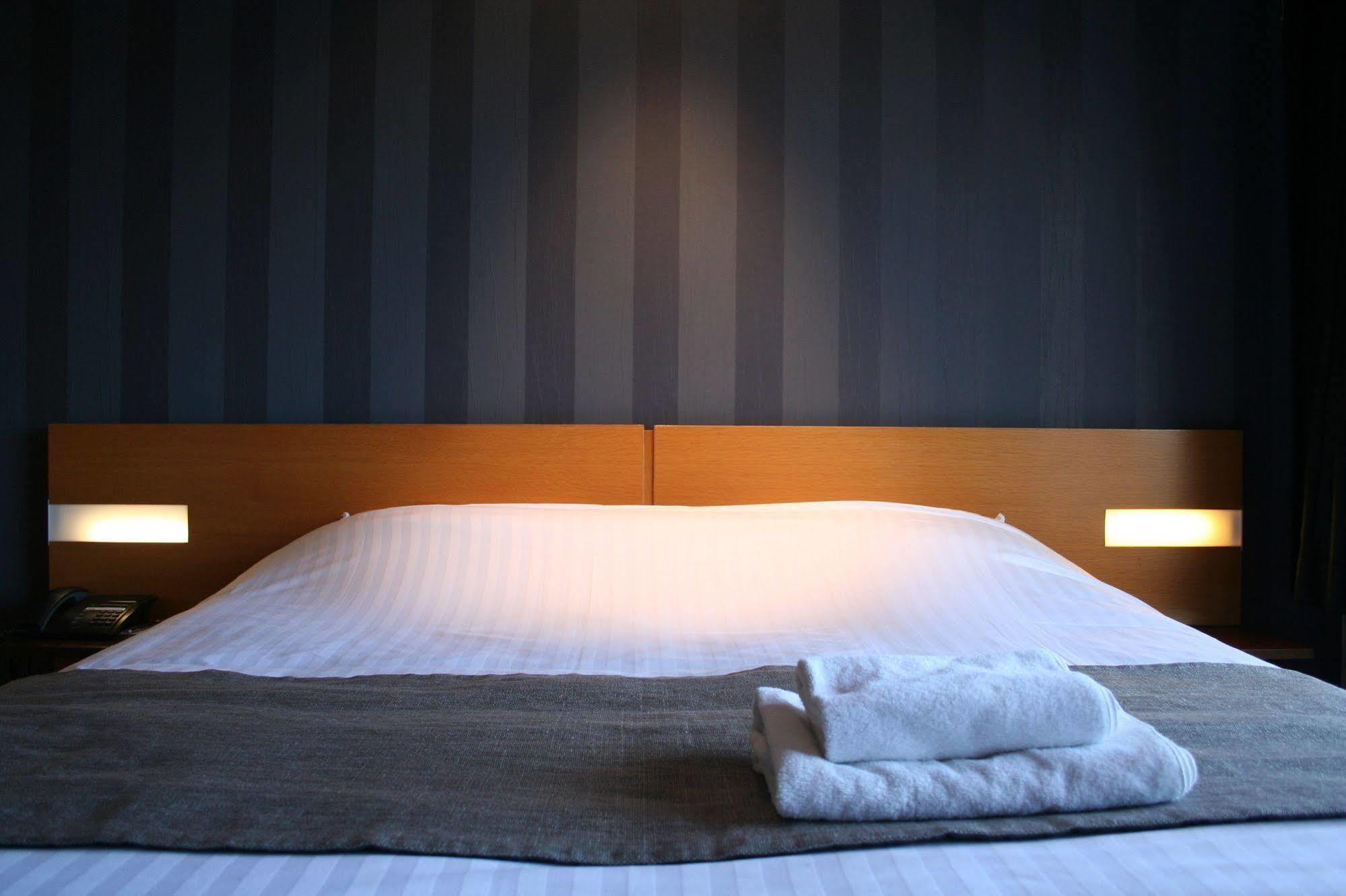 Hotel Sirius Huy Zewnętrze zdjęcie