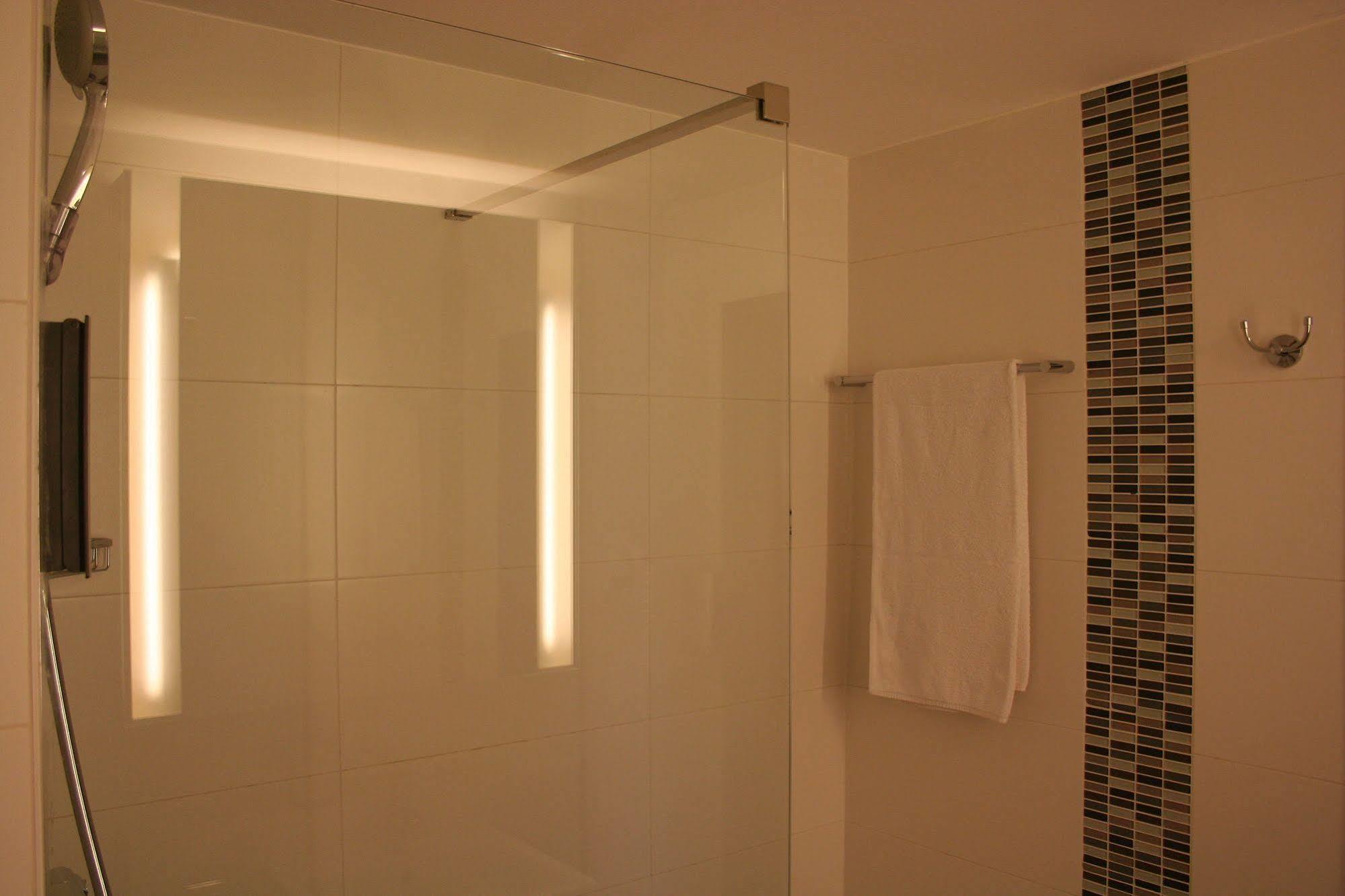 Hotel Sirius Huy Zewnętrze zdjęcie